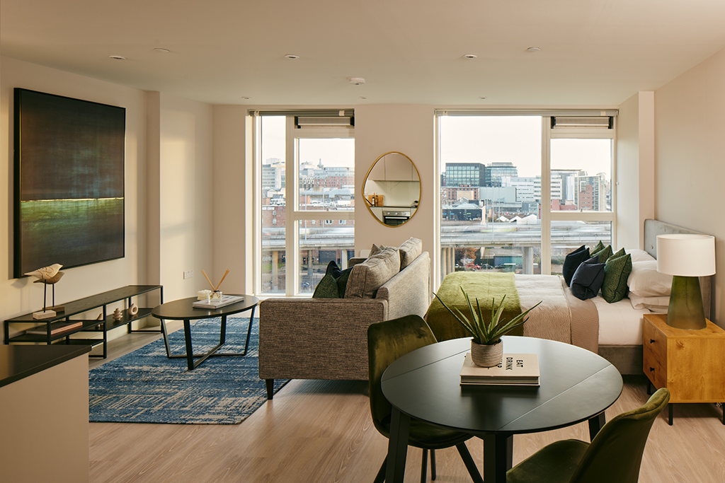 Studio Apartment